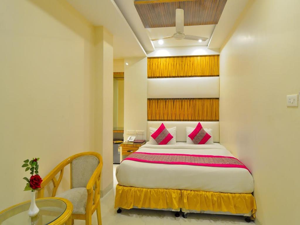 Hotel Aman Continental - Paharganj Neu-Delhi Exterior foto